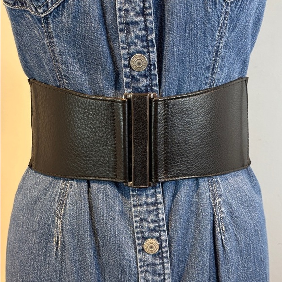 brave beltworks Accessories - Brave Beltworks wide Black leather elasticized belt size M NWOT